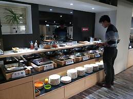Tapeng Bay Holiday Hotel