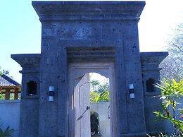 Avisara Villa