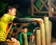Anurak Community Lodge