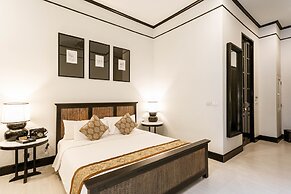 99 The Heritage Hotel