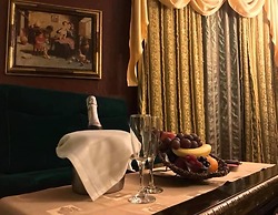 Hotel Ambassador