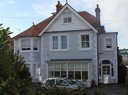 Beachcomber Holiday Apartments