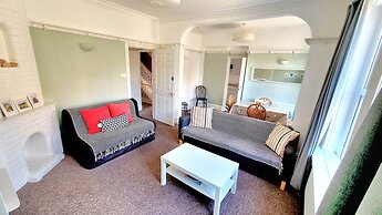 Beachcomber Holiday Apartments