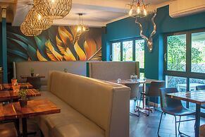 Silver Forest Boutique Hotel, Spa, Restaurant & Bar