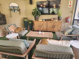 Silver Forest Boutique Hotel, Spa, Restaurant & Bar