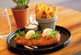 Silver Forest Boutique Hotel, Spa, Restaurant & Bar