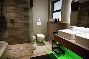 Silver Forest Boutique Hotel, Spa, Restaurant & Bar