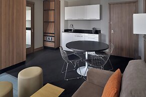 Aloft by Marriott Dhahran