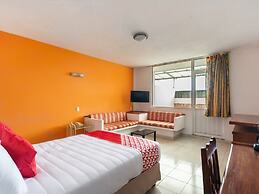 OYO Hotel Casa Blanca