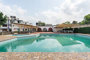 OYO Hotel Casa Blanca