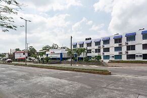OYO Hotel Casa Blanca