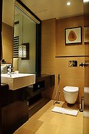 Radisson Blu Plaza Resort & Convention Centre Karjat