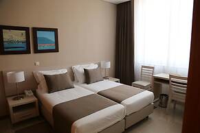 Fly Hotel