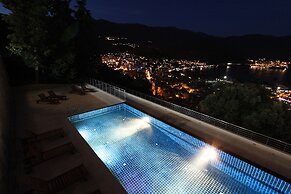 Apartments Aqua