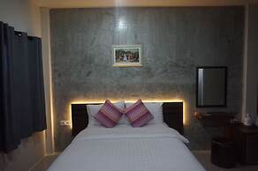 Hyde Place Resort