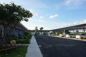 Hyde Place Resort