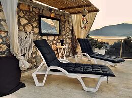 Matiana Hotel