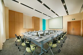 Holiday Inn Express Leshan City Square by IHG