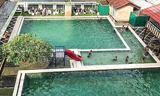 Grand Madani Hotel