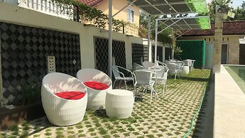 Grand Madani Hotel