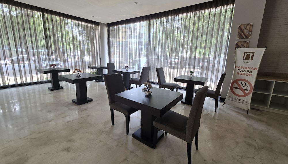 N3 Hotel Zainul Arifin