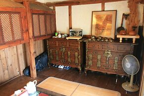 Yi Jin-rae's Historic House