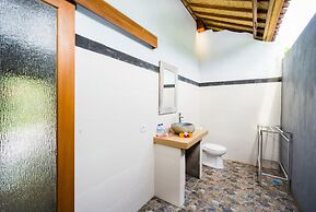 Song Bintang Villas