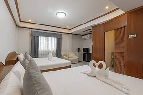 Break Point Patong Hotel