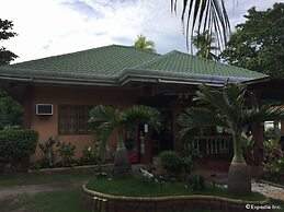 The Red Palm Resort