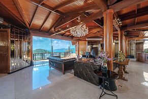 Koi Signature Villa