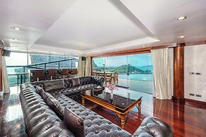 Koi Signature Villa