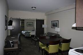 Crossroads Inn & Suites
