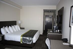 Crossroads Inn & Suites