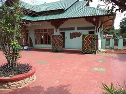 Hsaung Thazin Hotel Pyin Oo Lwin