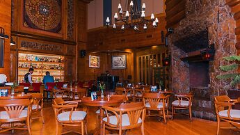 The Manor at Camp John Hay