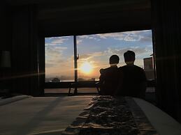 Open Room Hotel
