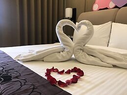 Open Room Hotel