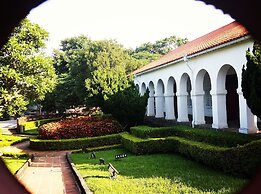 Open Room Hotel