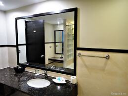 Mallberry Suites Business Hotel