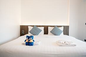 BearPacker Patong Hostel