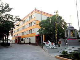Central Park Hotel