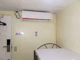 8Hostel