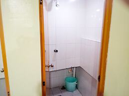 8Hostel