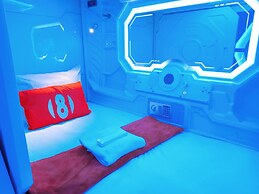8Hostel