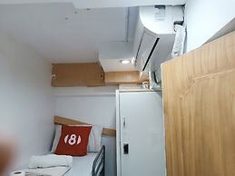 8Hostel