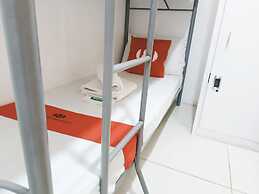 8Hostel