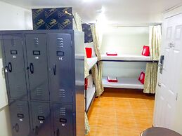 8Hostel