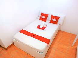 8Hostel
