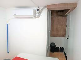 8Hostel
