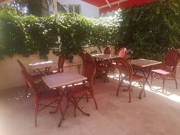 Hôtel les Troenes